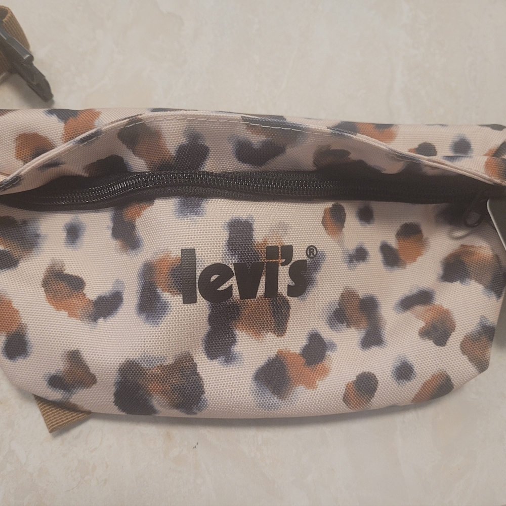 Levi's belt bag